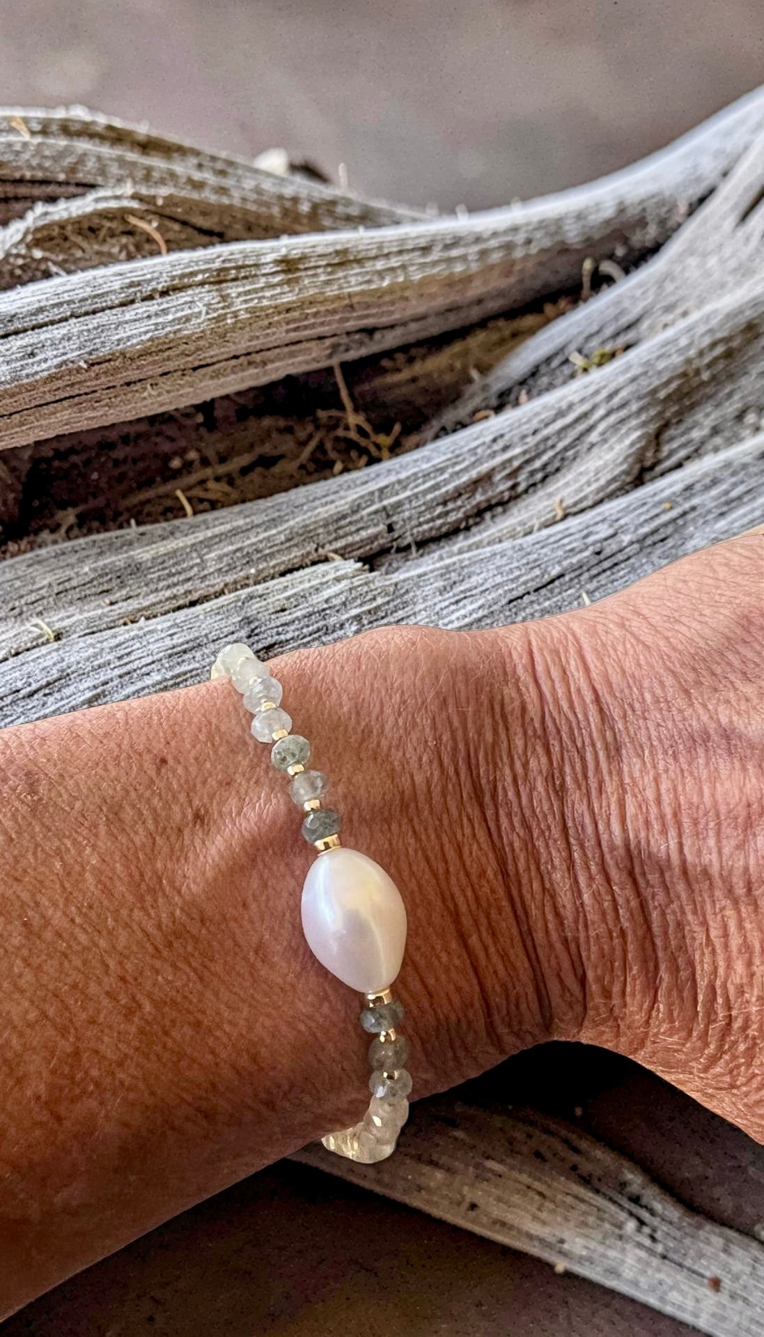 Moss Aquamarine & Freshwater Pearl Bracelet