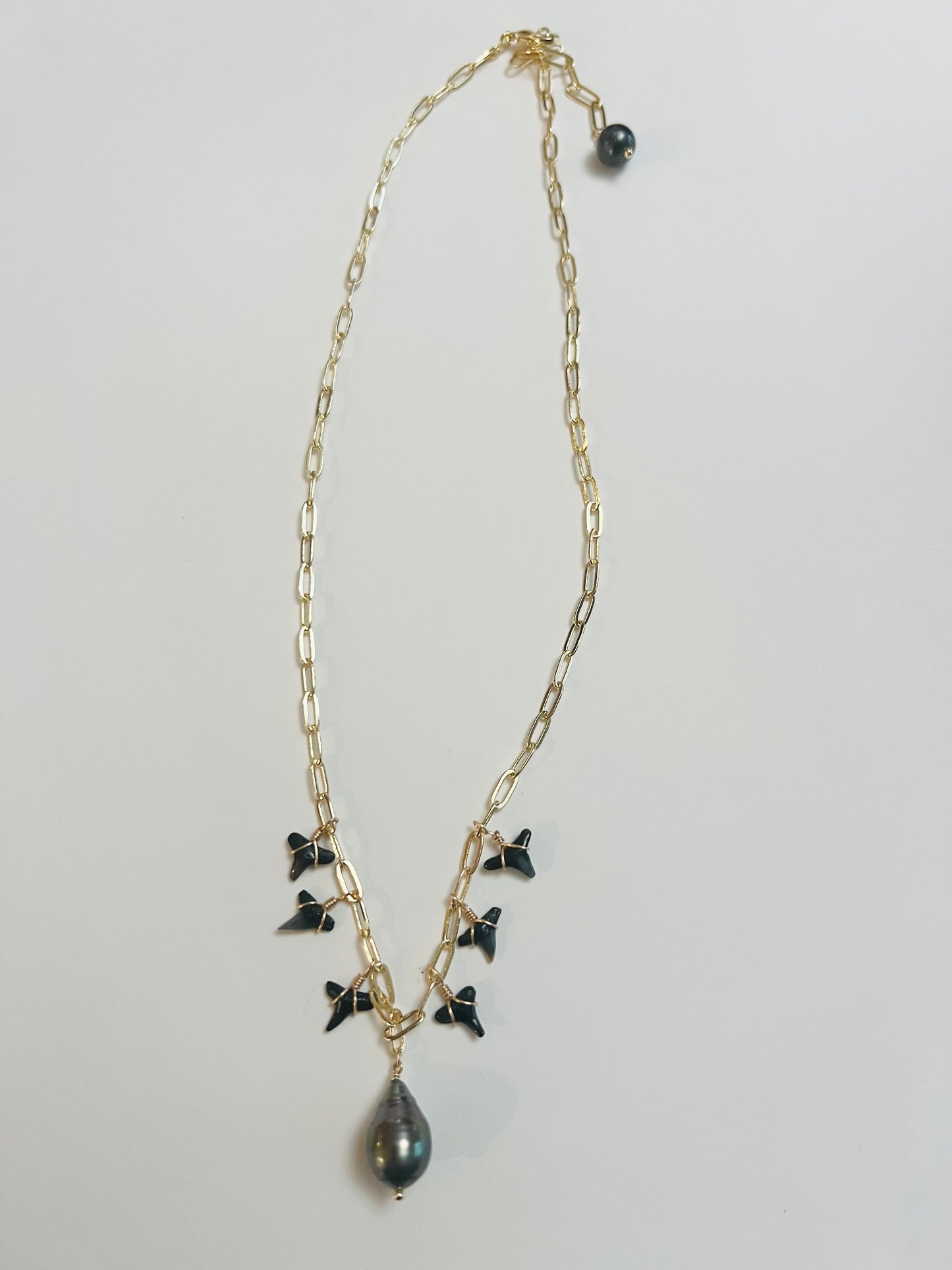 Mano Tahitian Chain Necklace