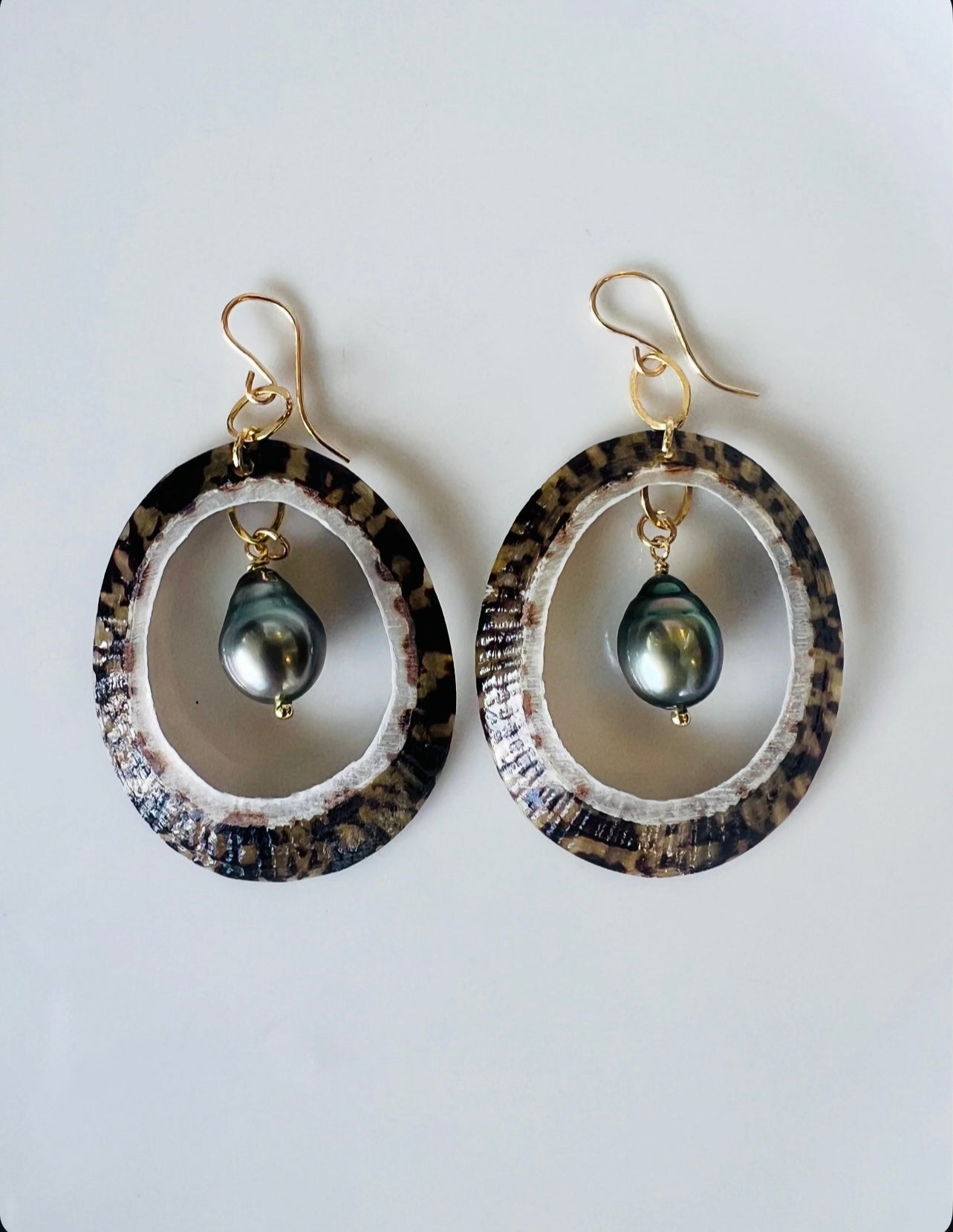 Tahitian ‘Opihi Earrings