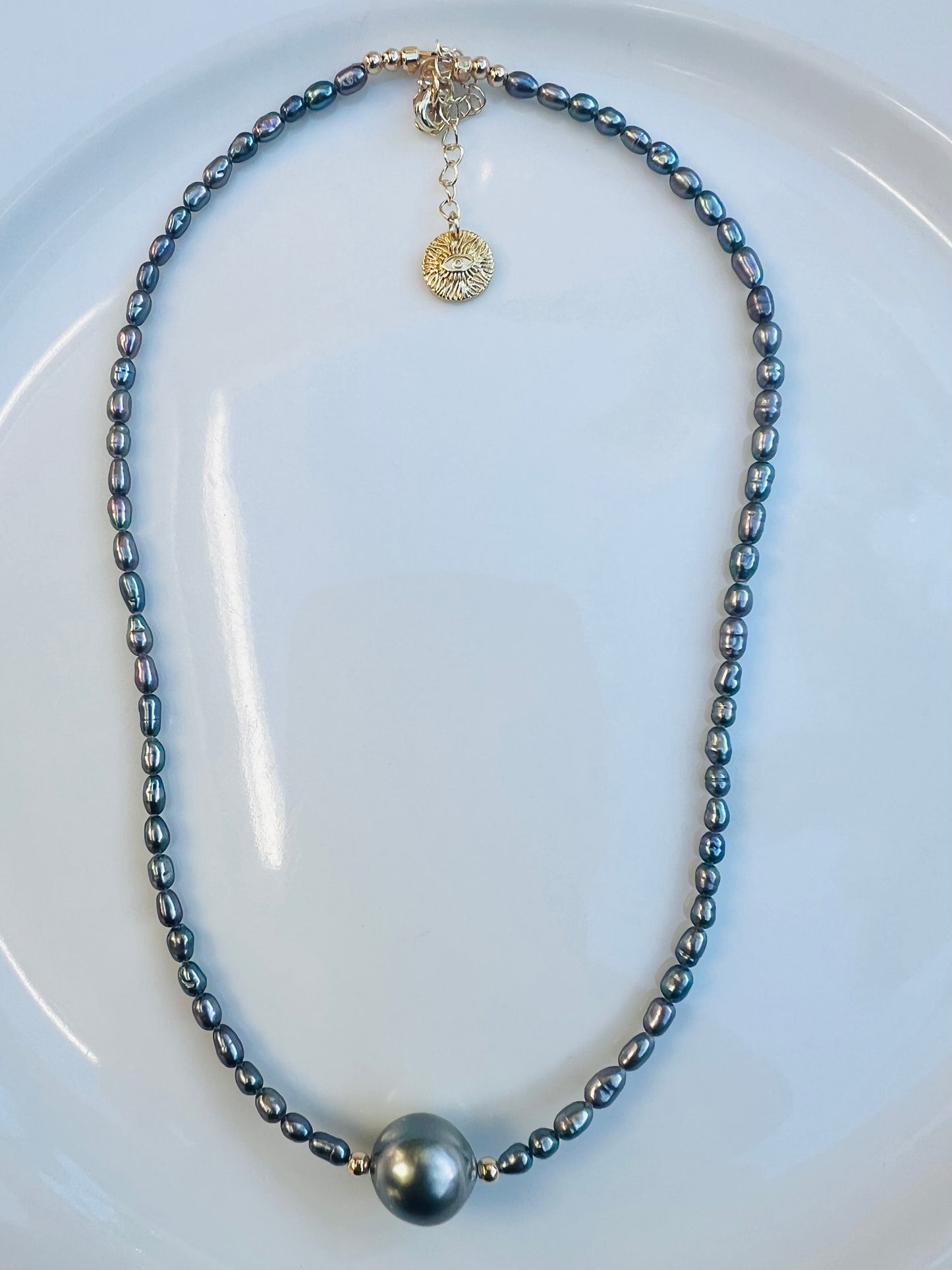Bombucha Solitaire Necklace