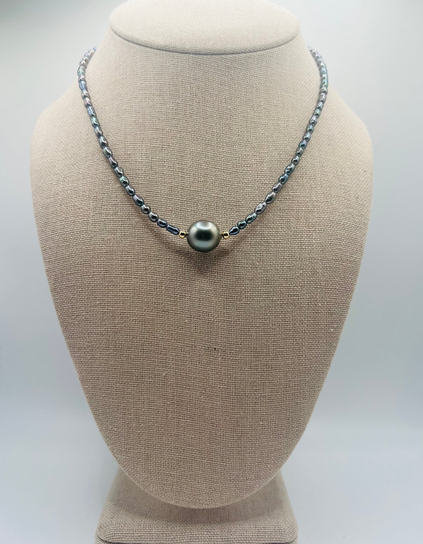 Bombucha Solitaire Necklace