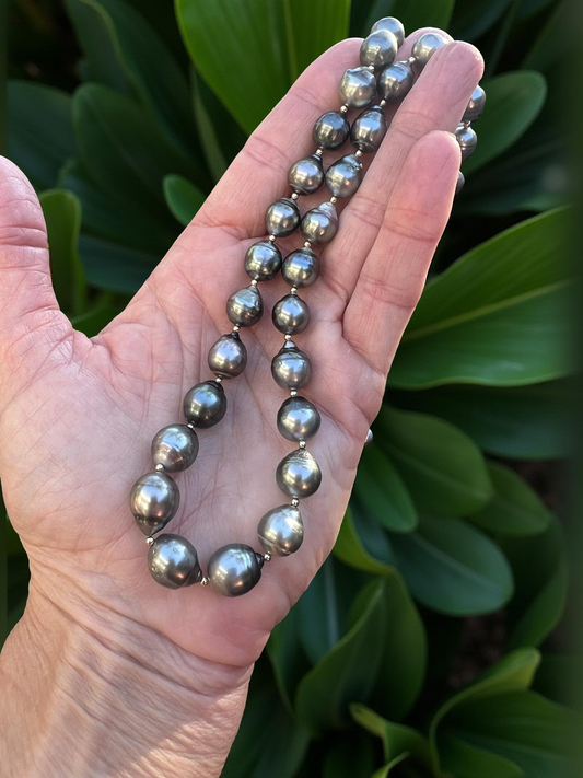 Baroque Tahitian Long Strand
