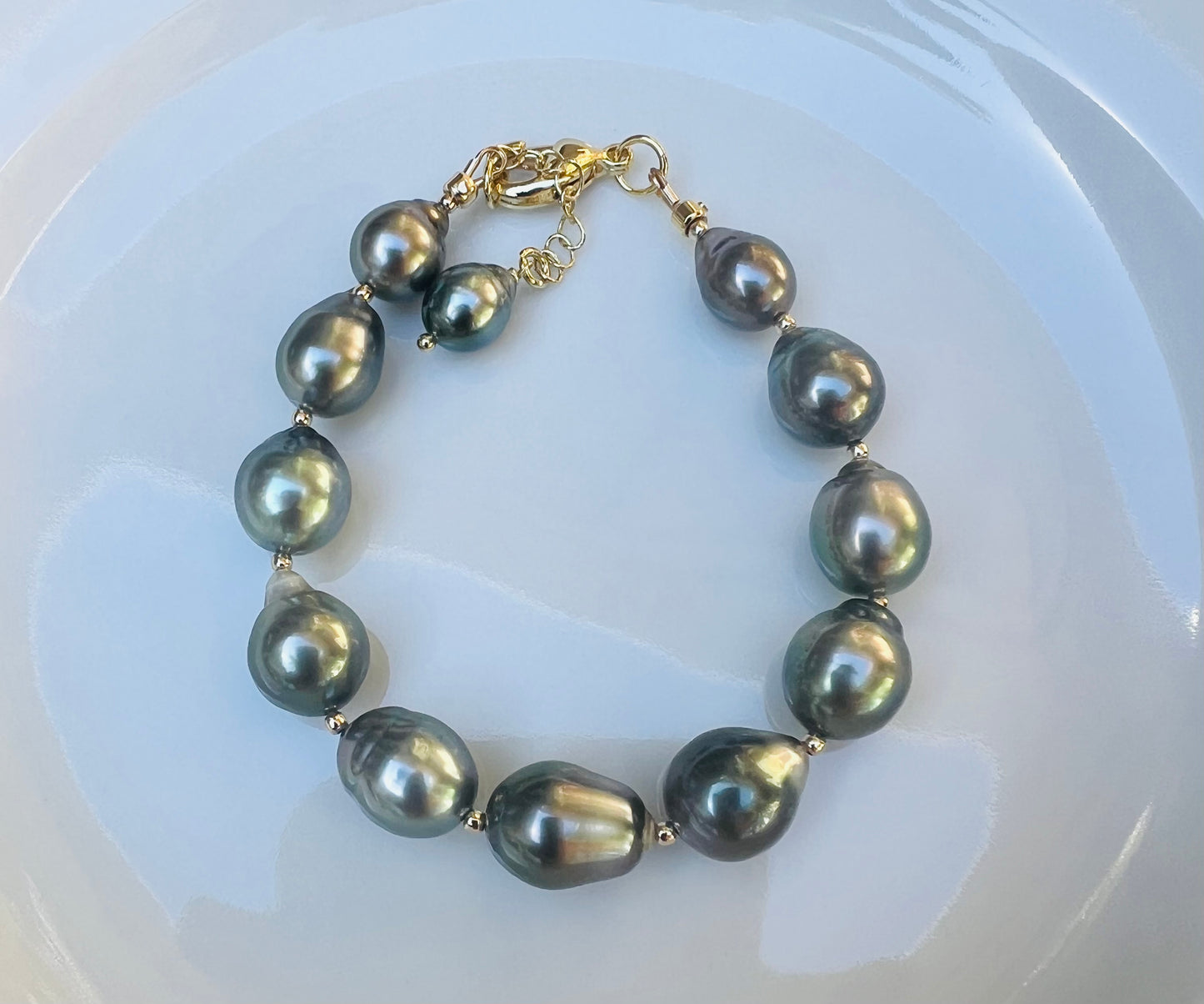 Bold Blue Tahitian Bracelet