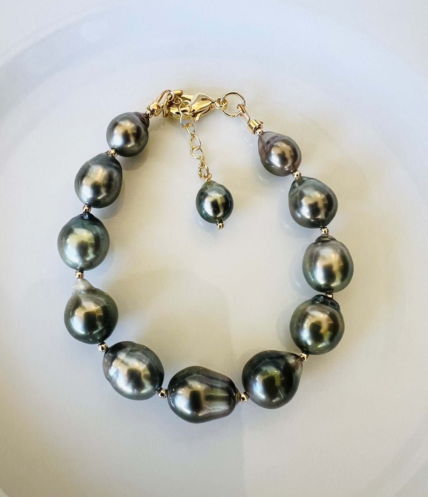 Bold Blue Tahitian Bracelet