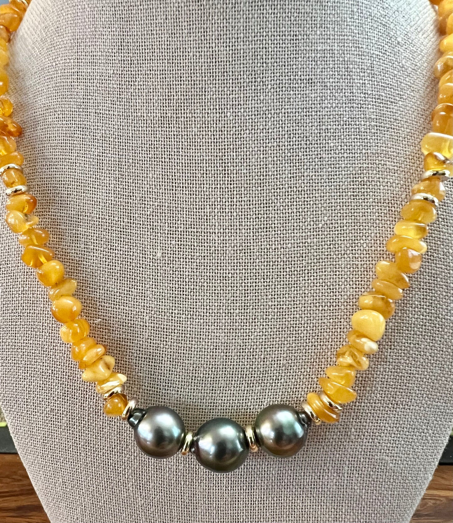 Tahitian Pearl Amber Necklace