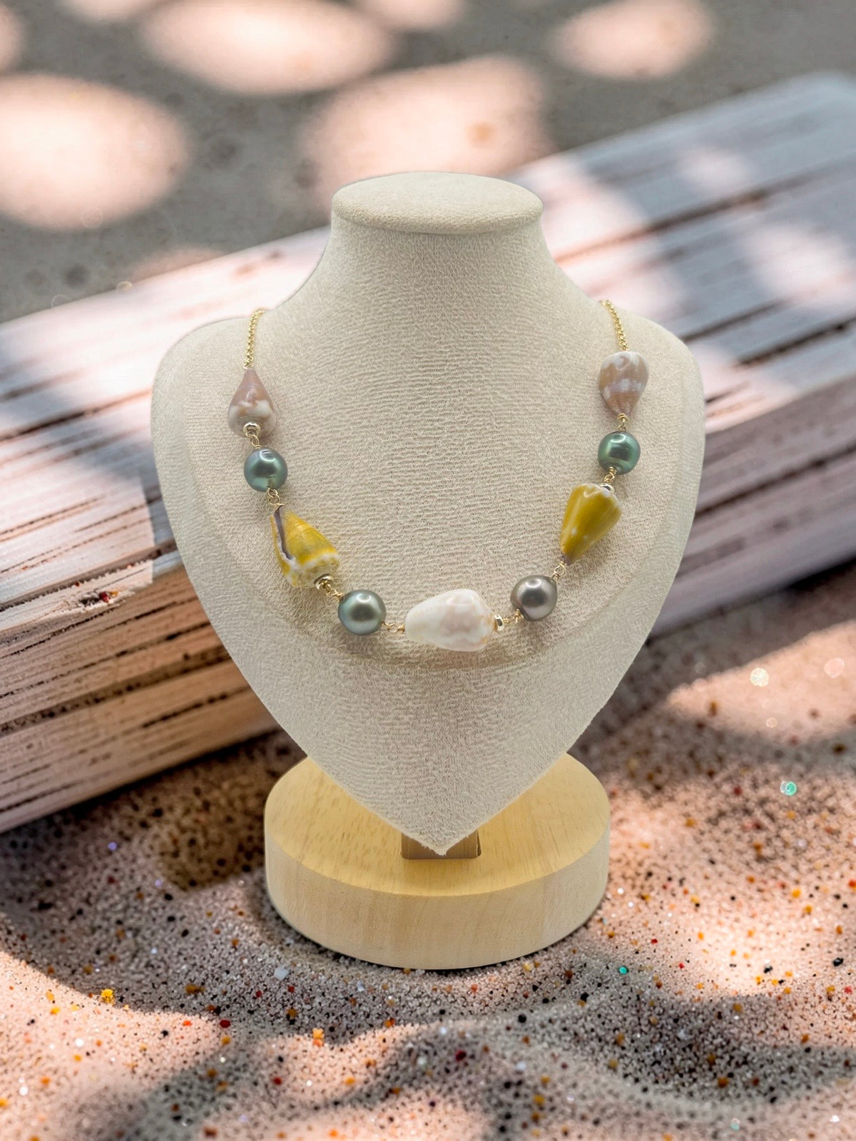 Autumn Cone Shell Rolo Chain Necklace