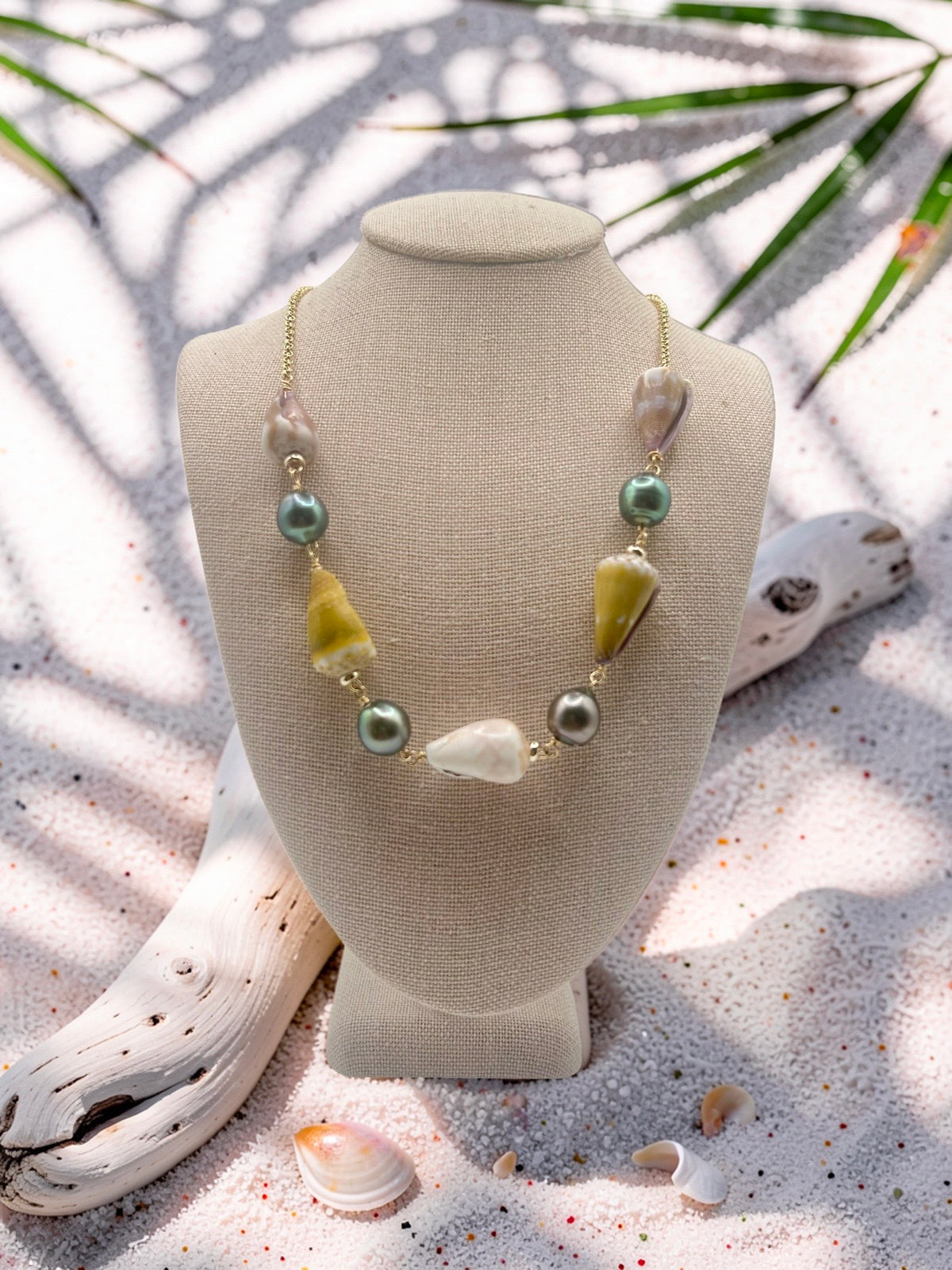 Autumn Cone Shell Rolo Chain Necklace