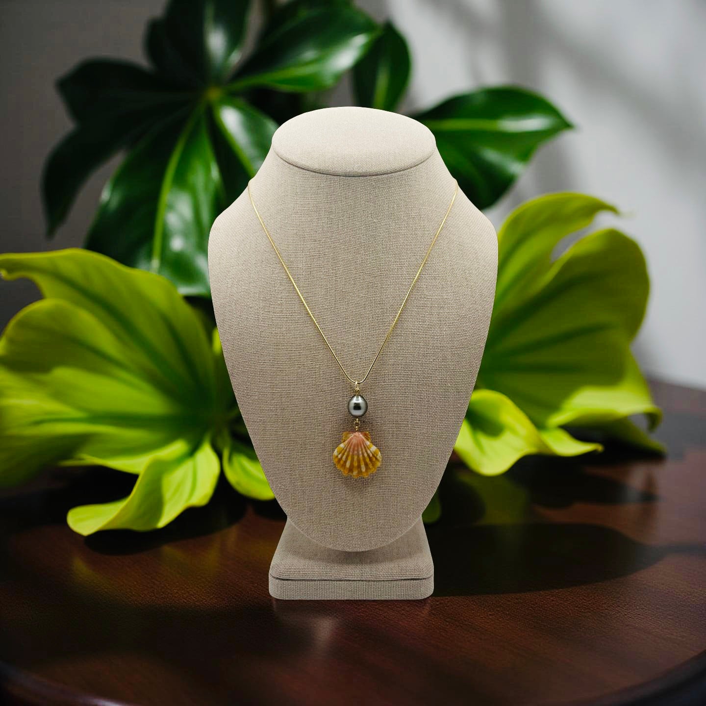 Sunrise & Tahitian Pendant Necklace