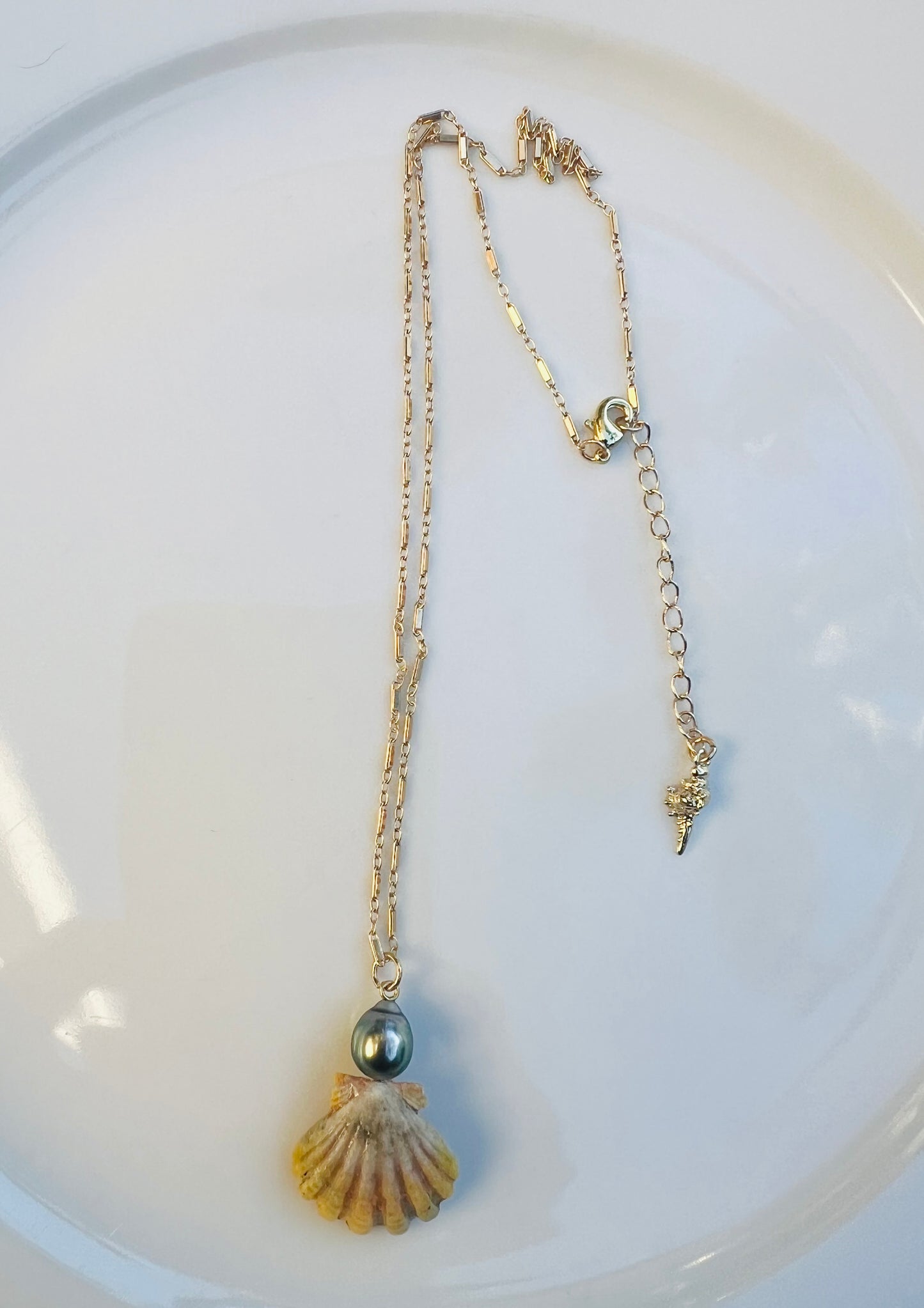 Manini Sunrise & Tahitian Seamless Pendant Necklace