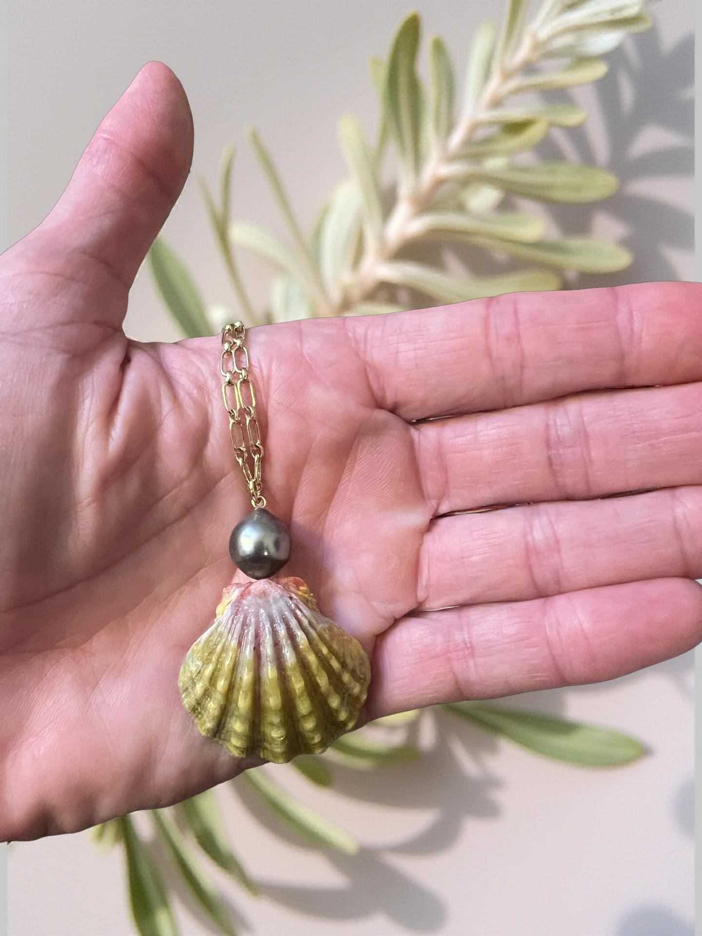 Bombucha Sunrise & Tahitian Seamless Pendant Necklace