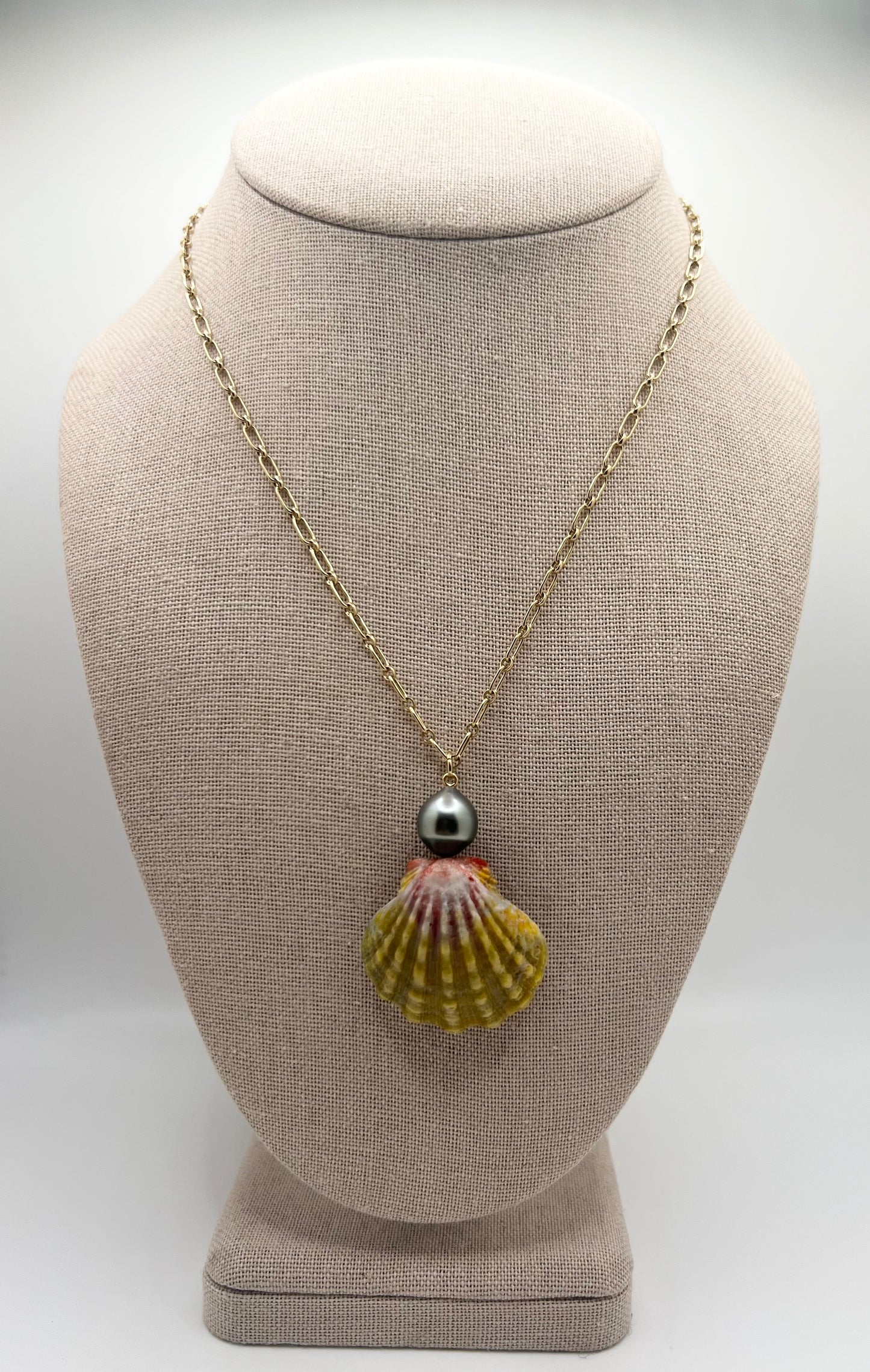 Bombucha Sunrise & Tahitian Seamless Pendant Necklace