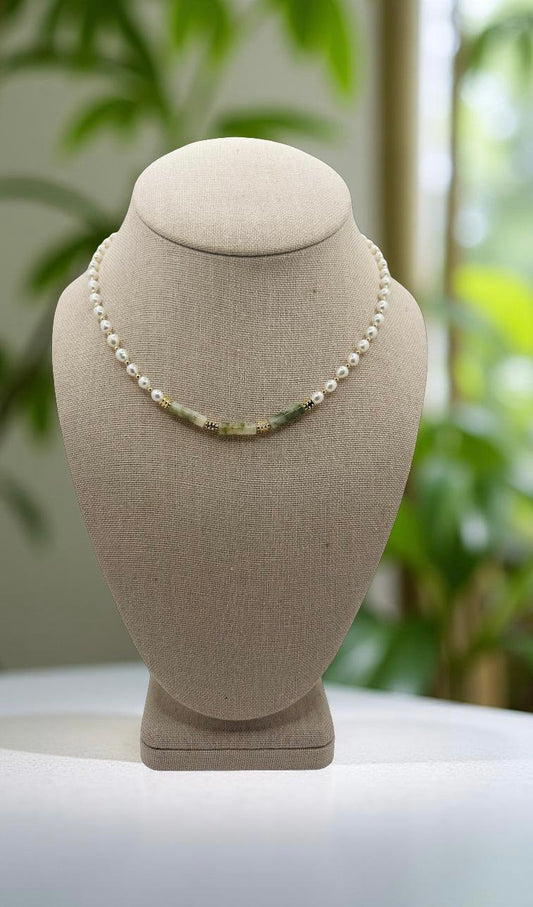 Jade & White Pearl Necklace