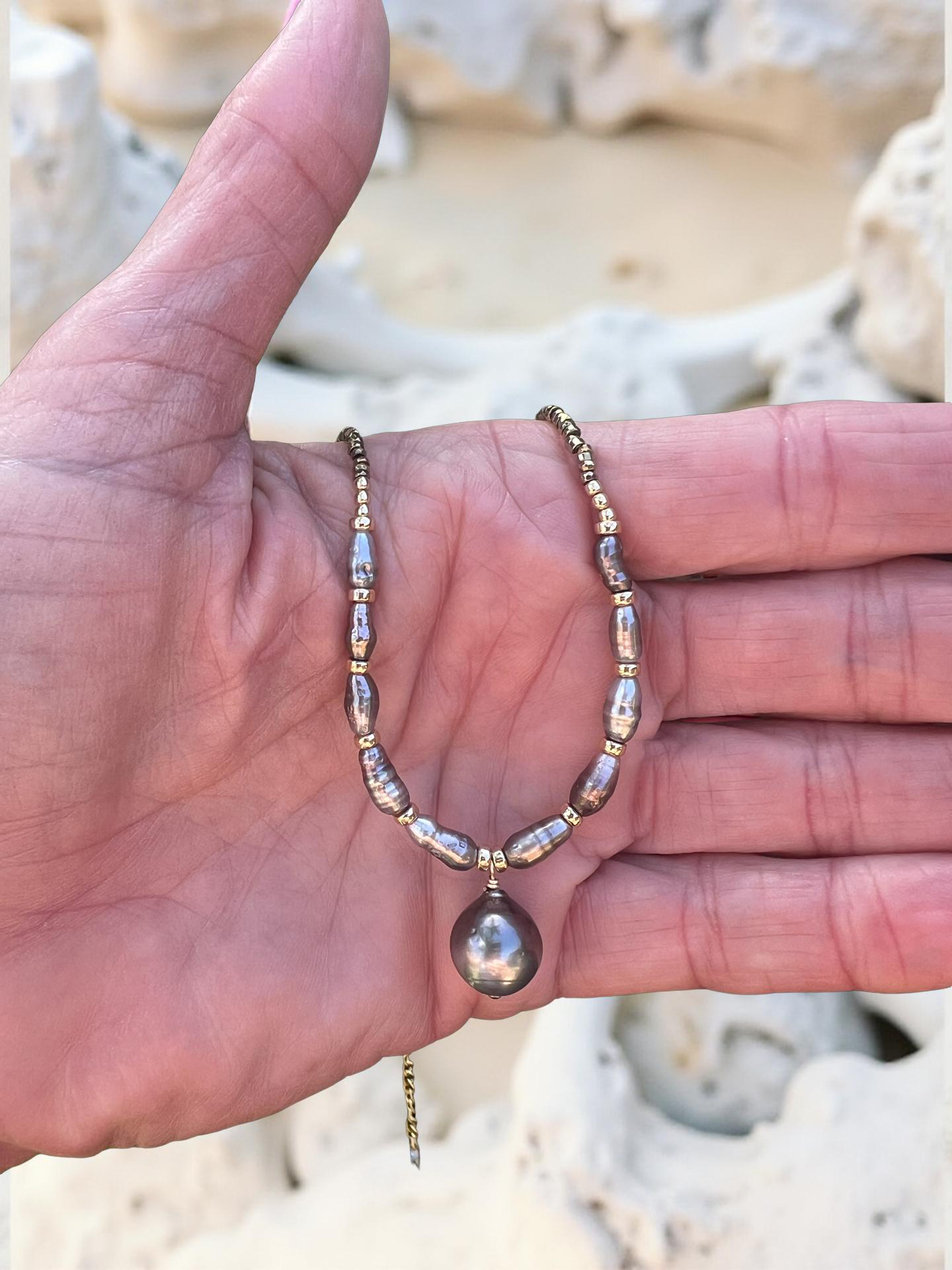 Keshi & Hematite Pendant Necklace
