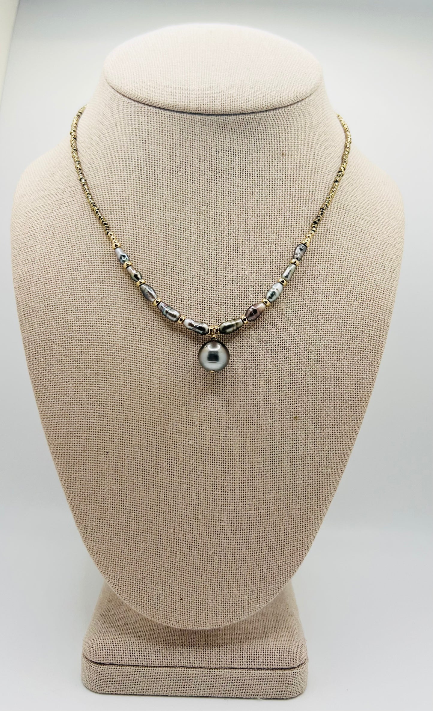 Keshi & Hematite Pendant Necklace