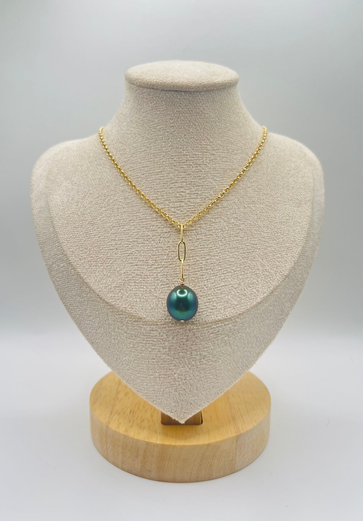 Autumn Pendant Necklace