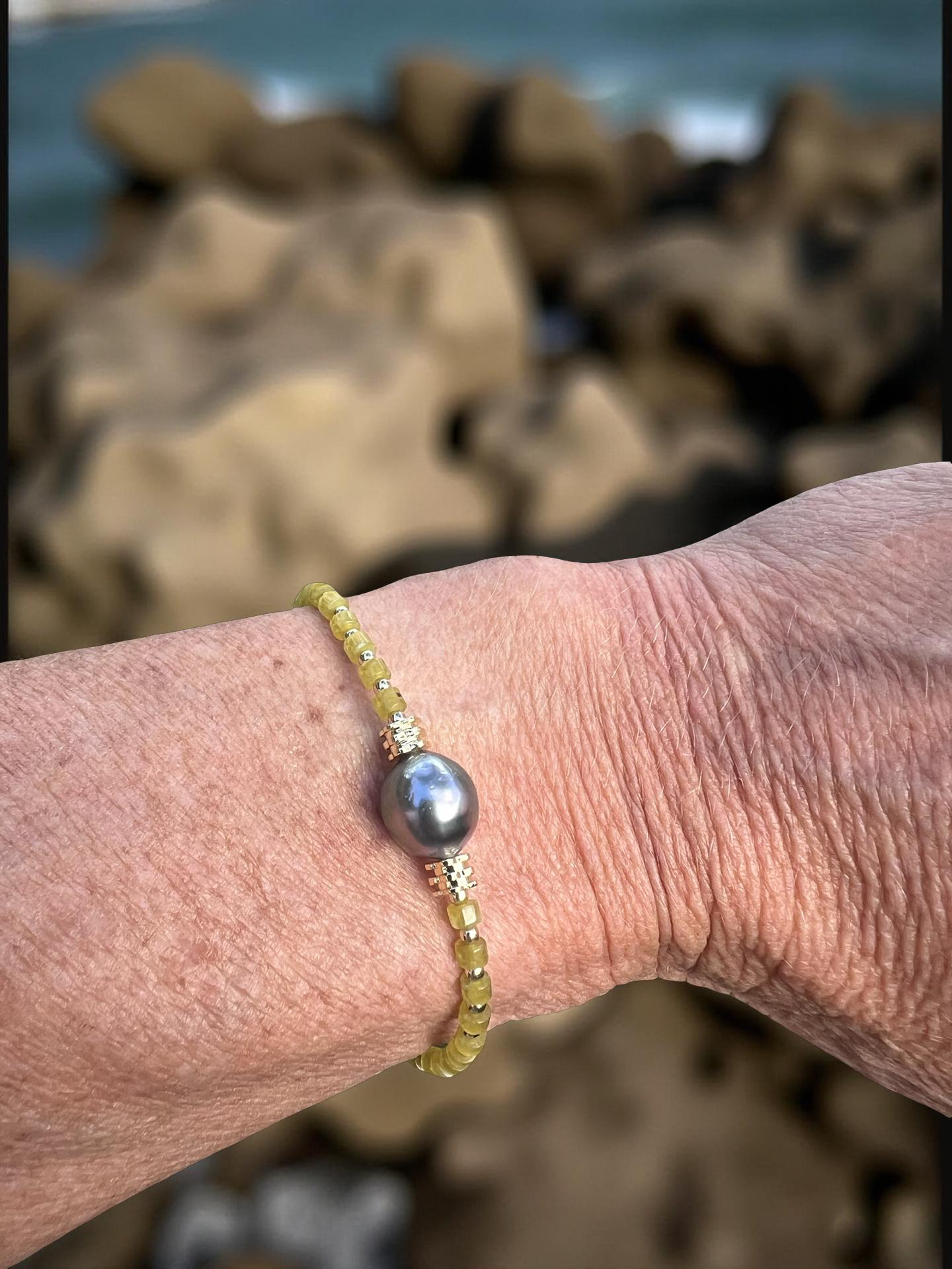 Olive Jade & Tahitian Bracelet