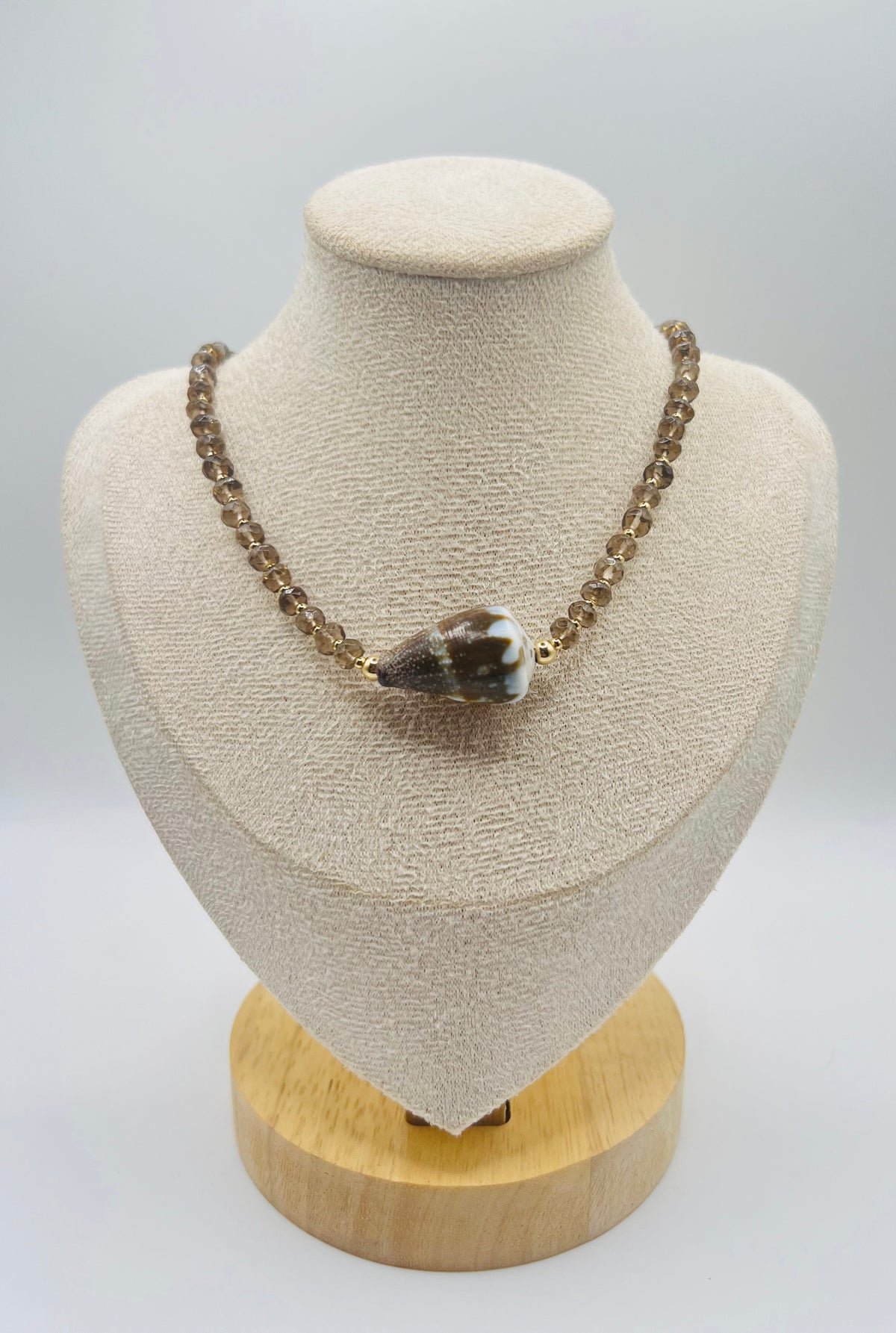 Smoky Shell Necklace
