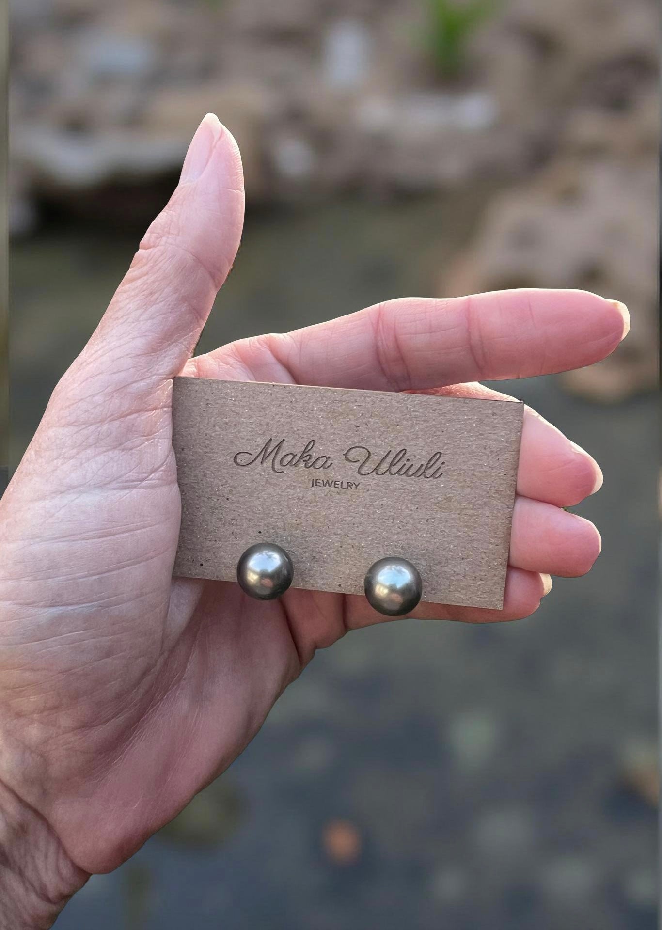 Tahitian Pearl Studs - 10mm Silver