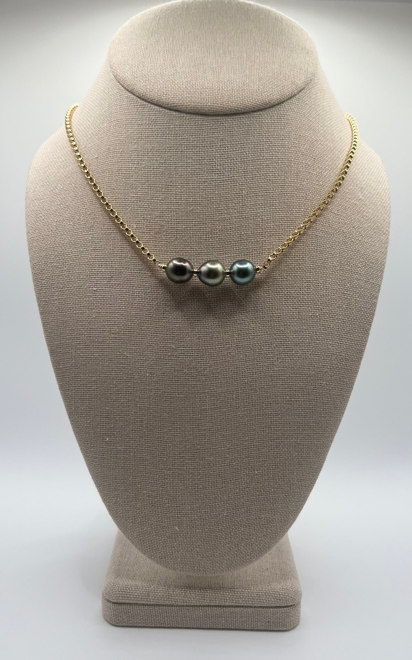 Tri-Color Tahitian Rolo Chain Necklace