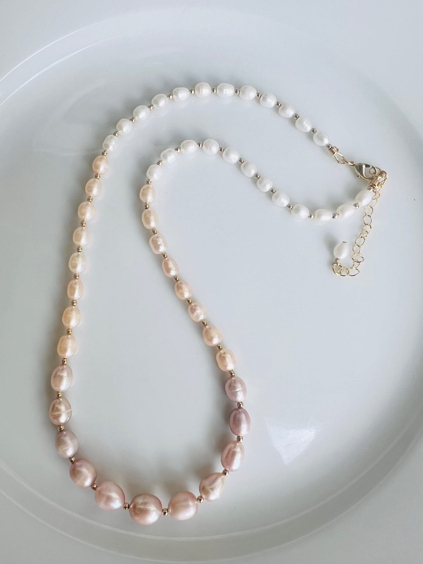 Pastel Pearl Ombré Necklace