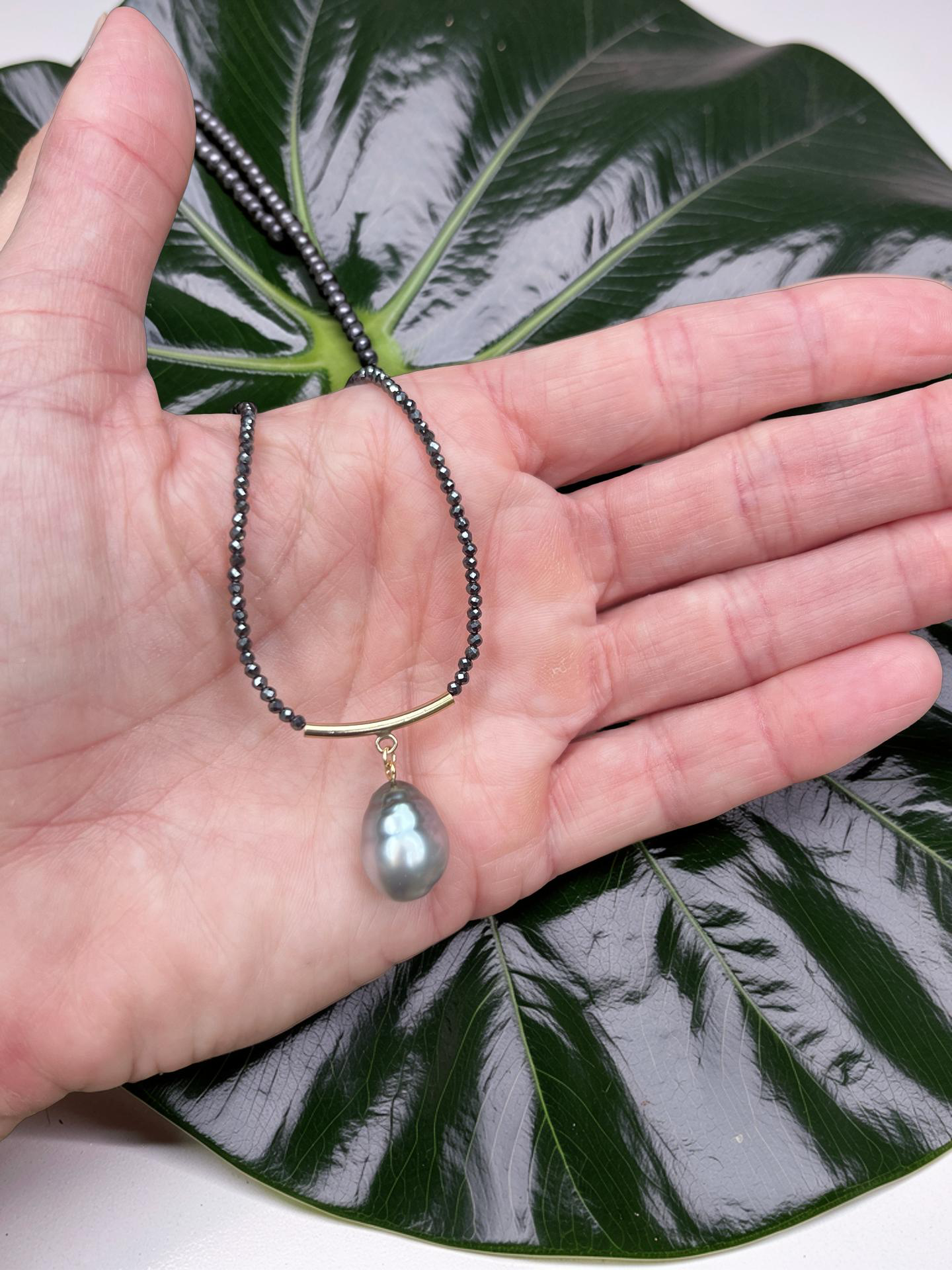 Tahitian Teardrop Hematite Necklace