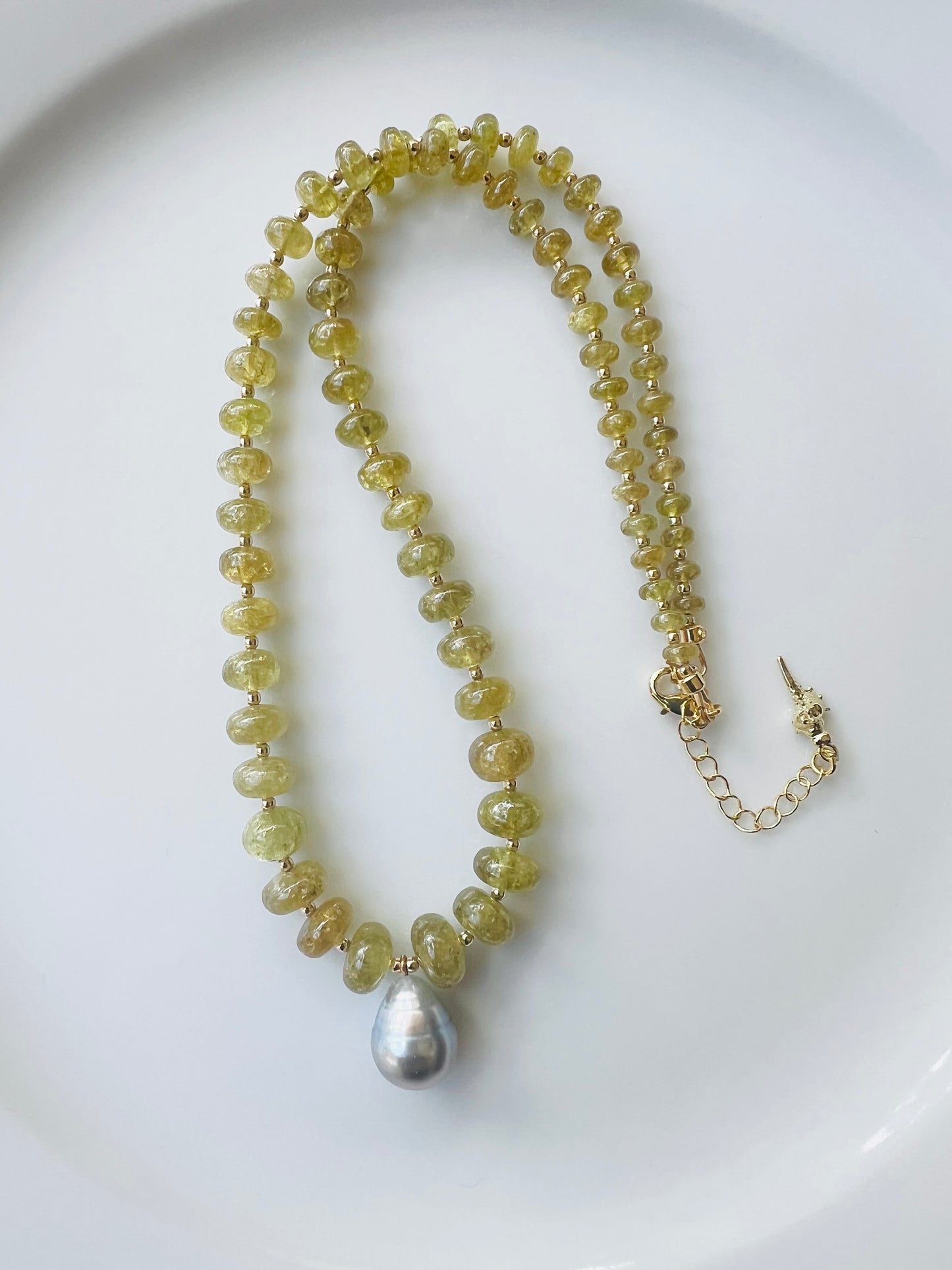 Tahitian Barrel Teardrop Necklace