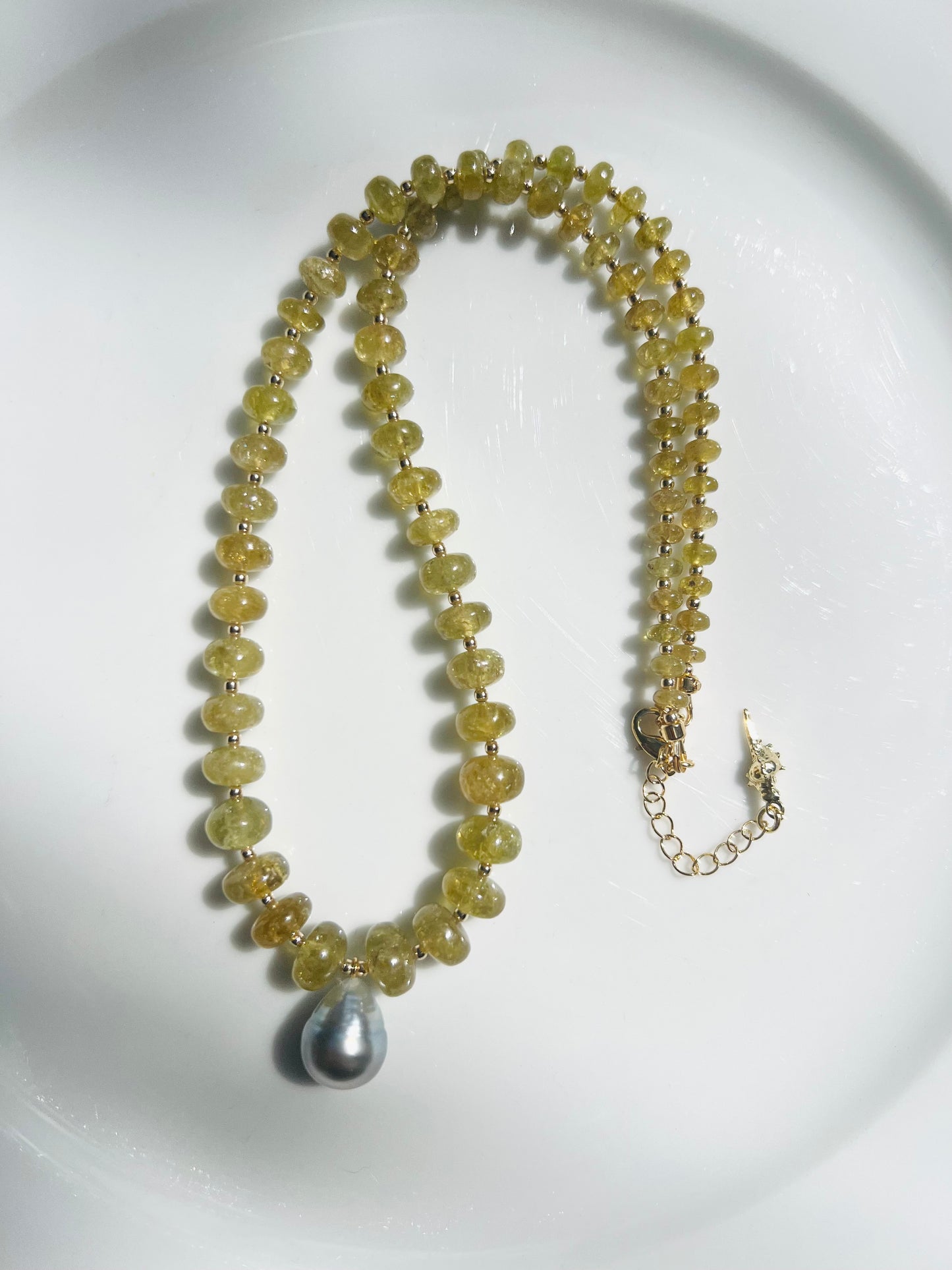 Tahitian Barrel Teardrop Necklace