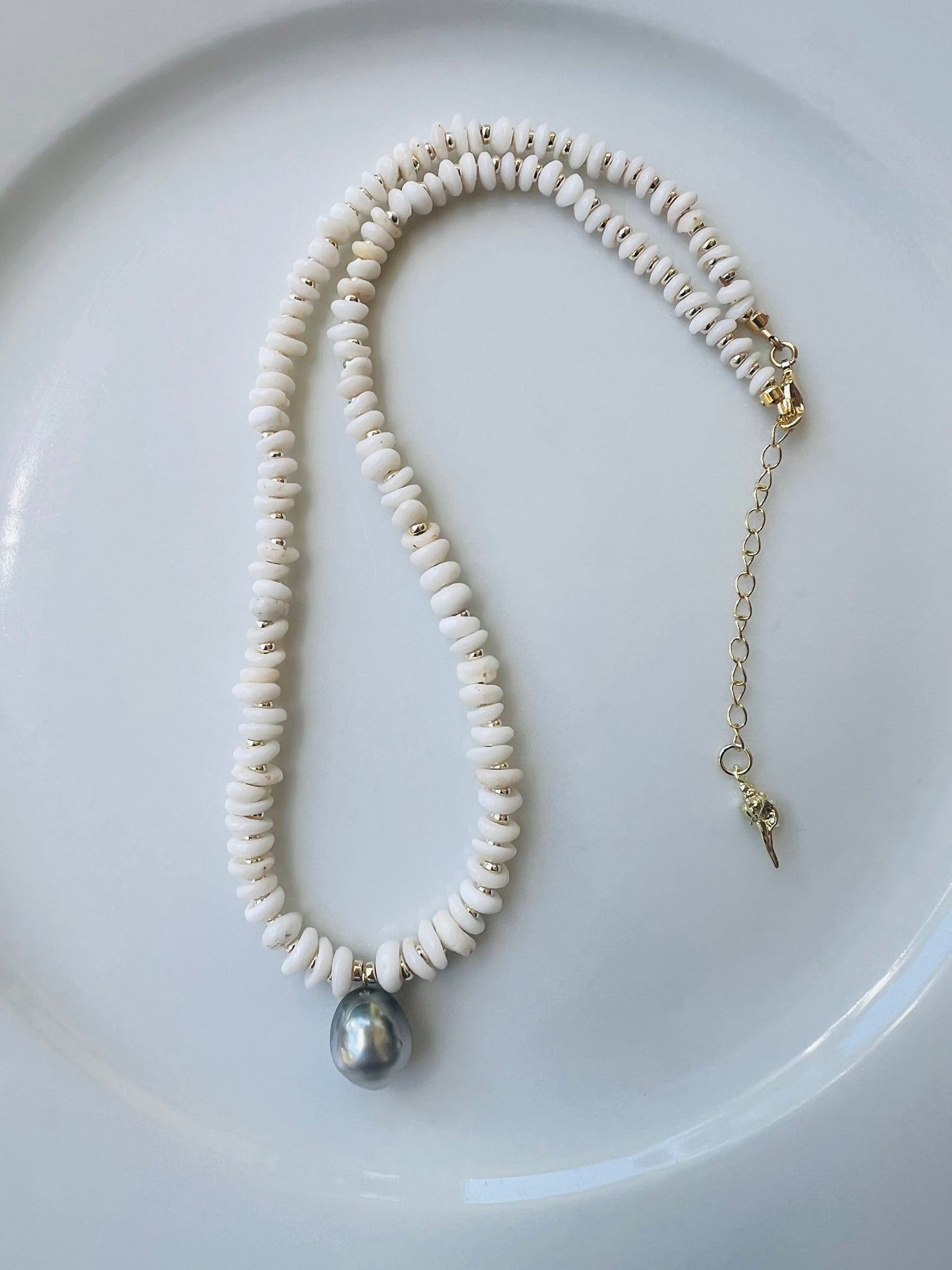 Tahitian Teardrop Puka Shell Necklace