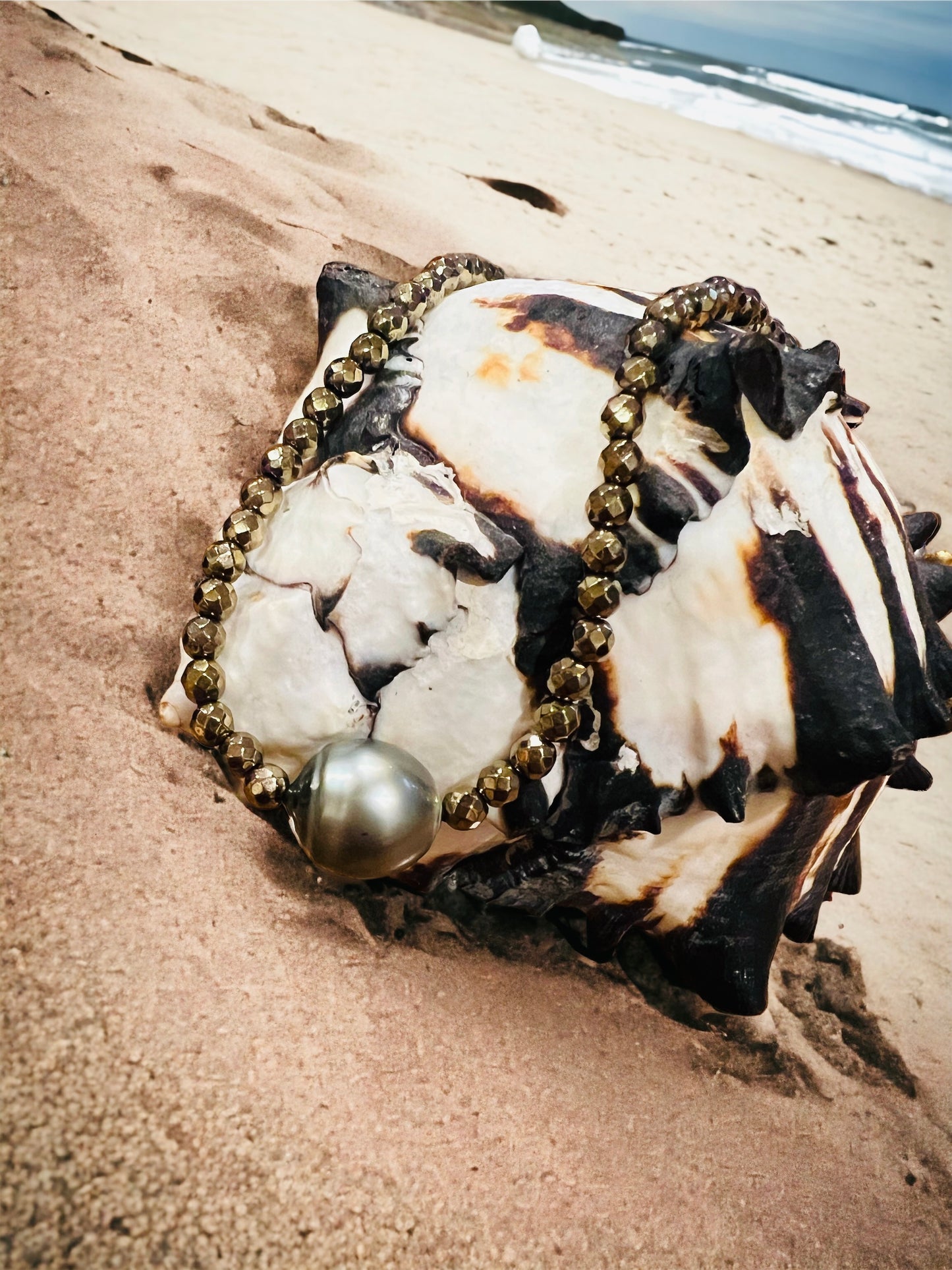 Olino Necklace