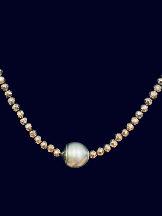 Olino Necklace