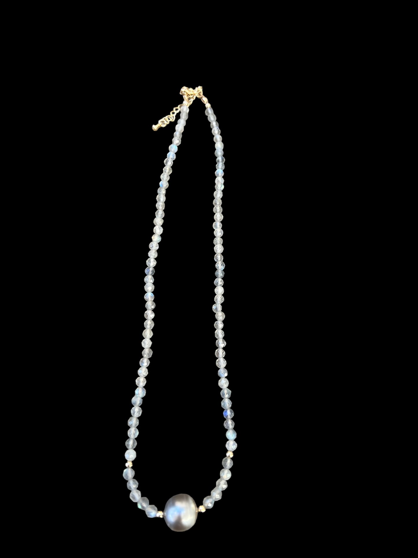Ua Noe Necklace