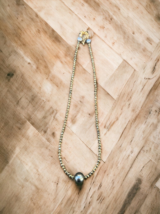 Olino Choker