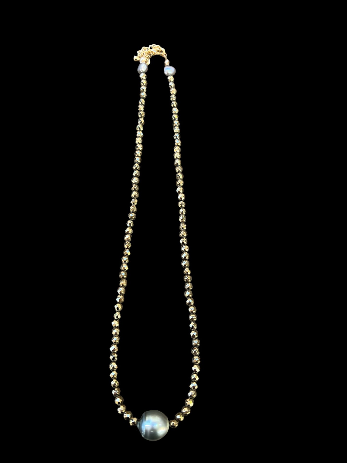 Olino Necklace