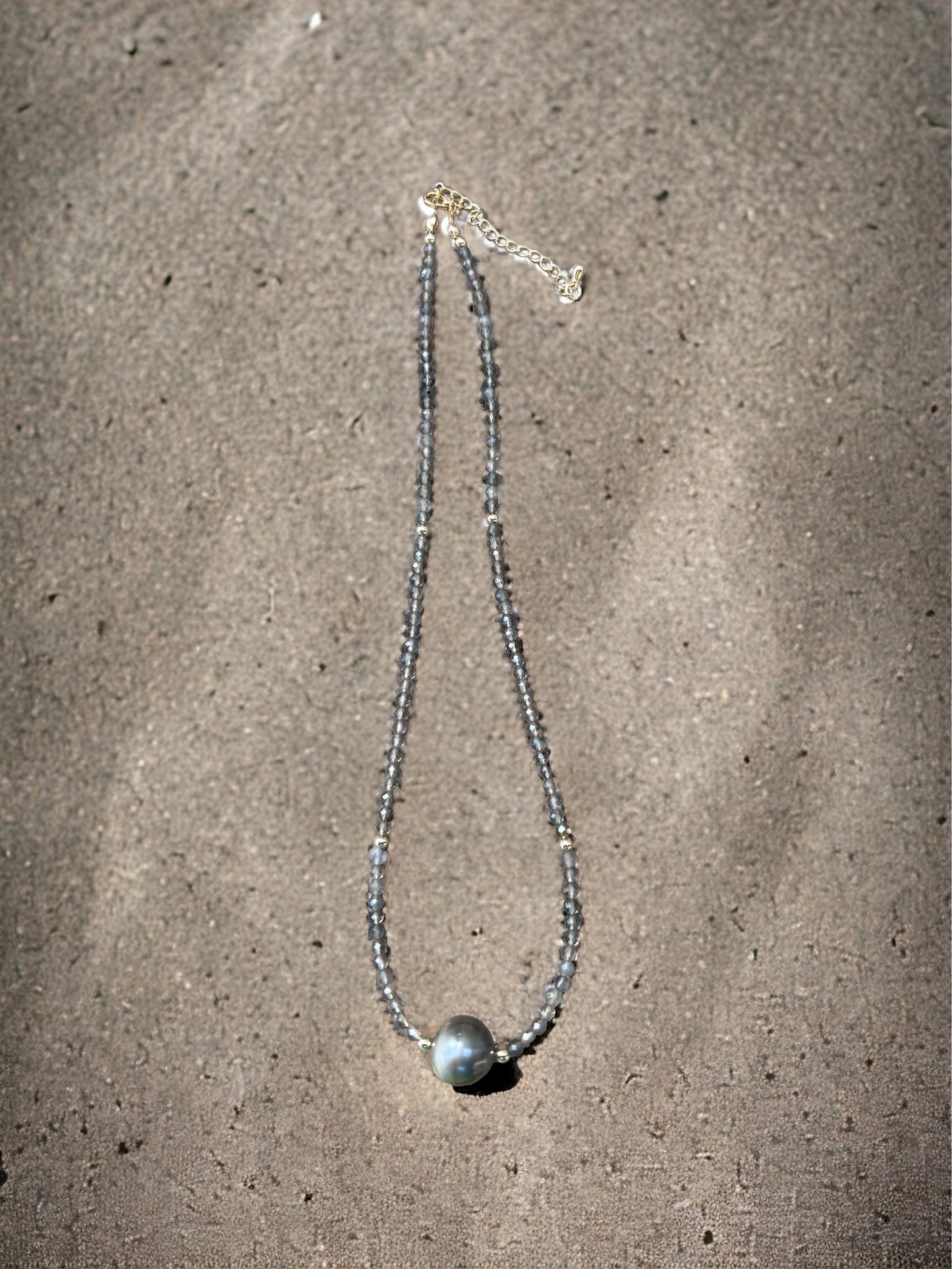 Molehu Necklace