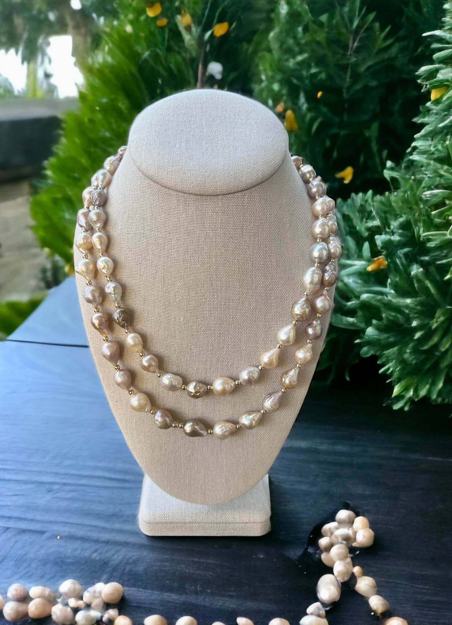 Double Edison Strand