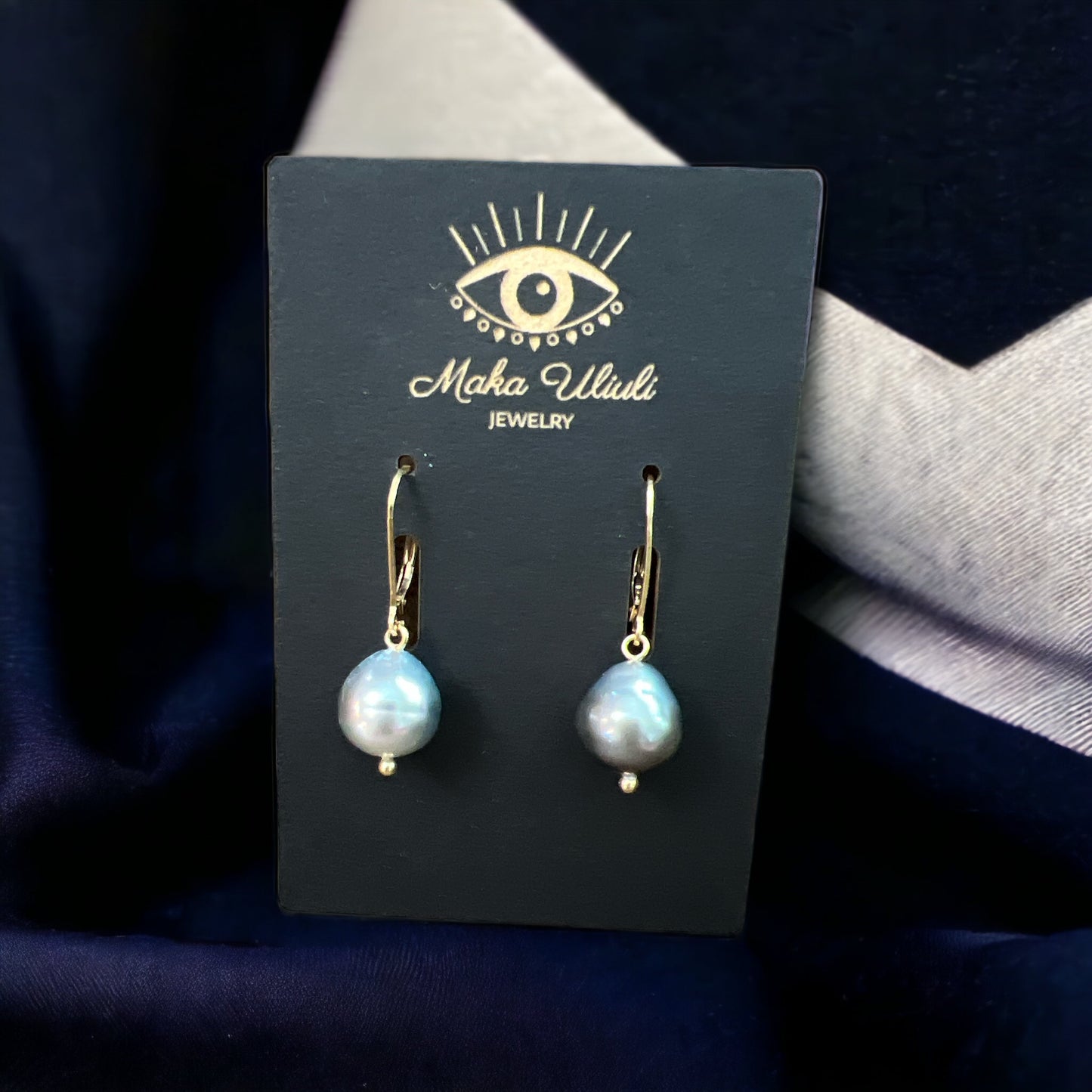 Tahitian Lever Back Earrings - Light