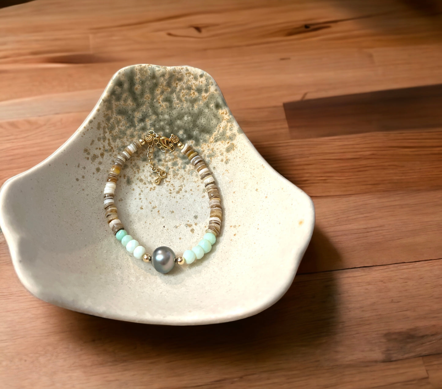 ‘Ehukai Heishi Bracelet