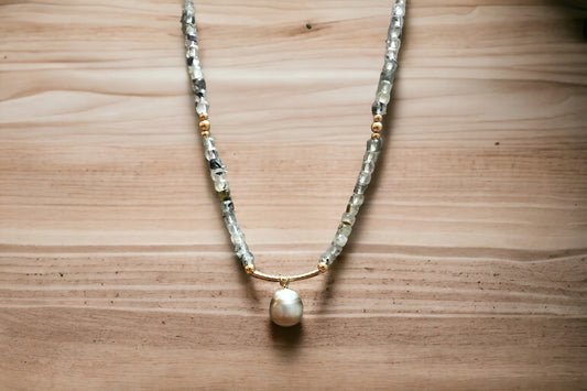 Tahitian Pearl Prehnite Necklace