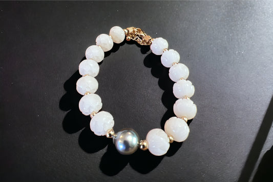 Tahitian Pearl Bodhi Root Bracelet