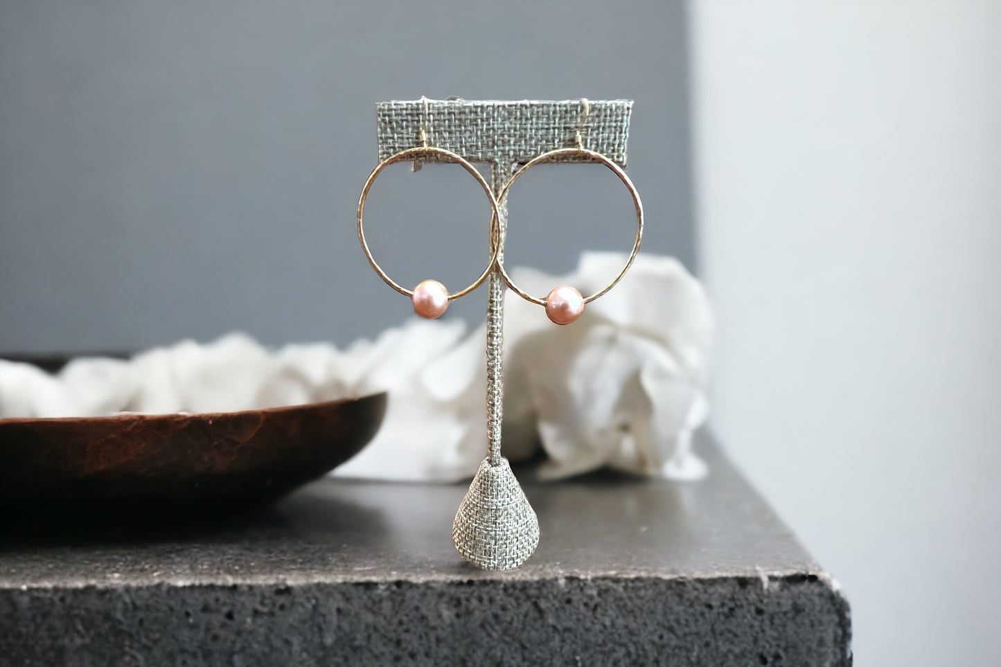 Edison Pearl Hammered Hoops