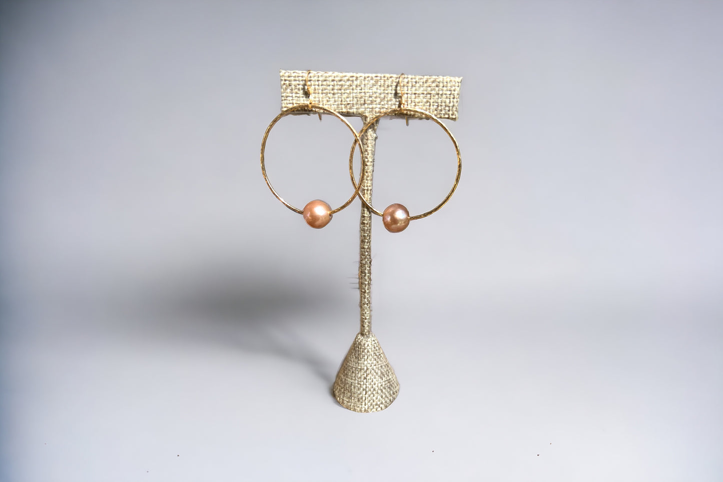 Edison Pearl Hammered Hoops