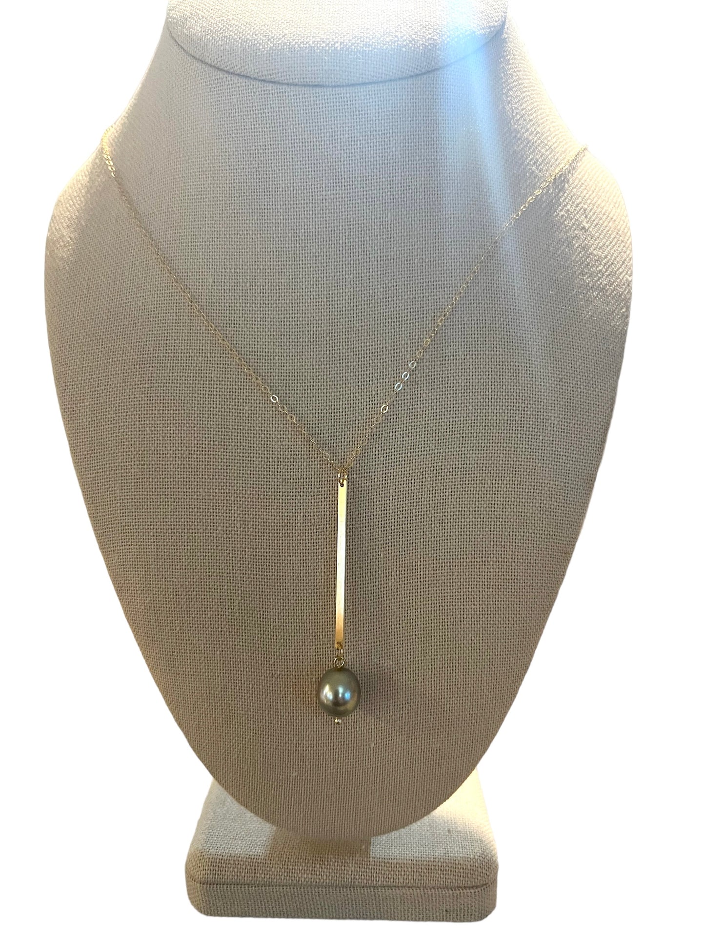 Tahitian Bar Necklace