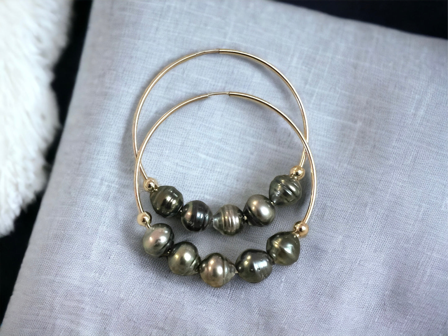 Ombré Tahitian Pearl Hoops
