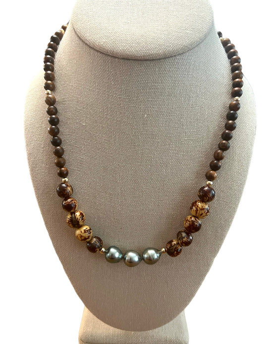Tahitian Pearl Açaí & Rosewood Necklace