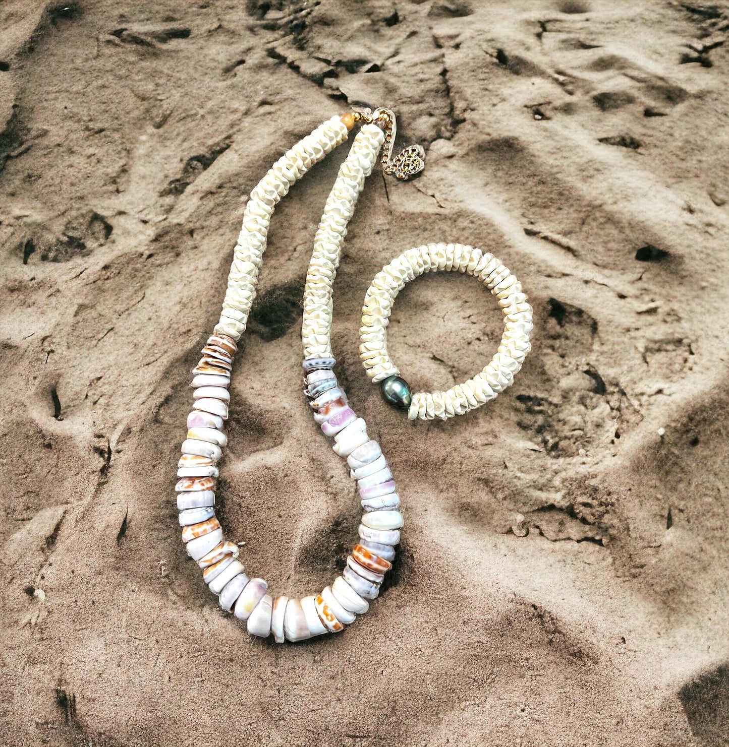 Puka Shell & Coconut Wood Necklace