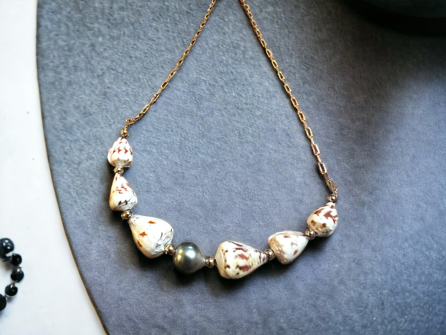 Sponsal Cone Shell Chain Necklace