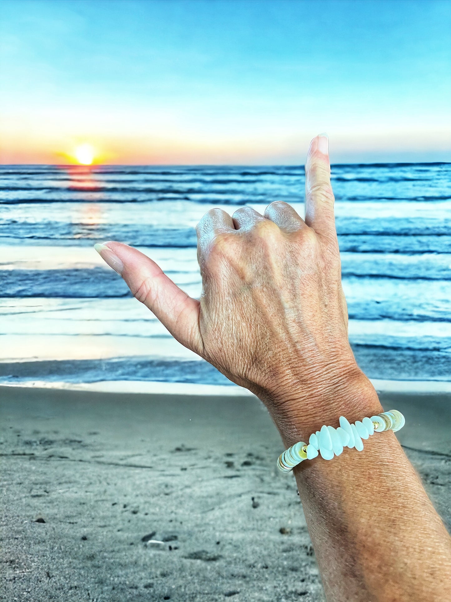 Sea Glass Surf Bracelet