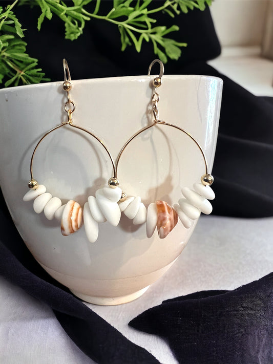 Manini Wanderer Hoops - Puka Shell & Sea Glass