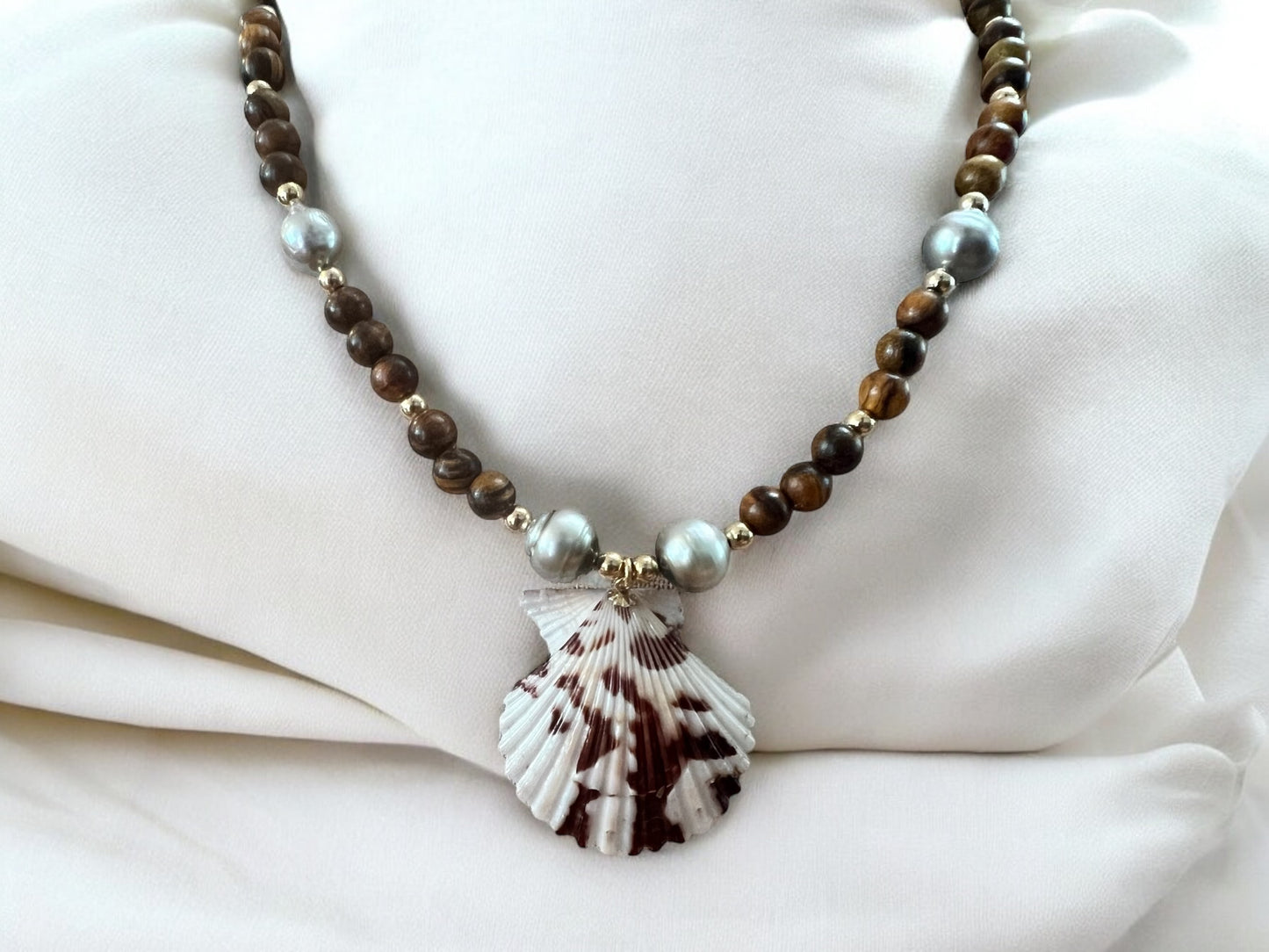 Tranquebar Scallop Shell & Tahitian Pearl Necklace