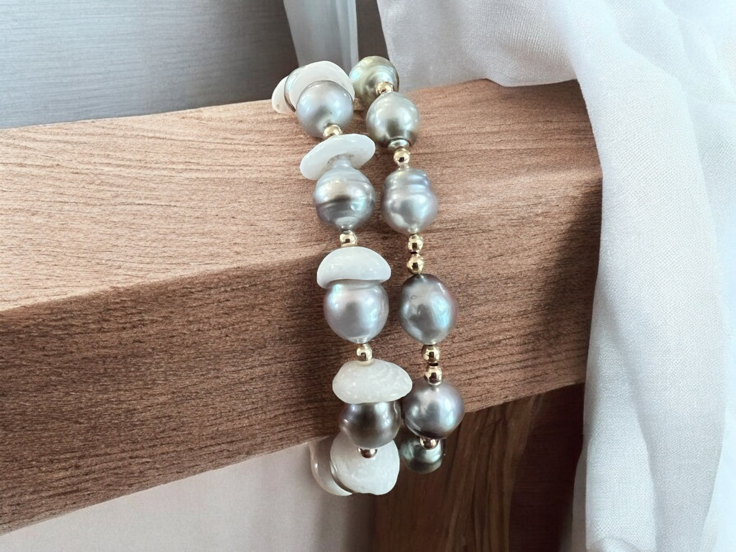 Silver Tahitian Puka Shell Bracelet